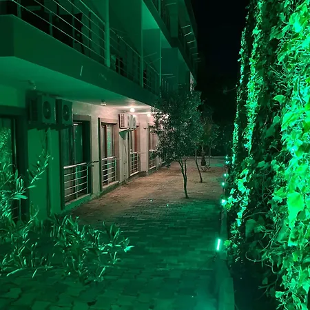 Bartu فندق